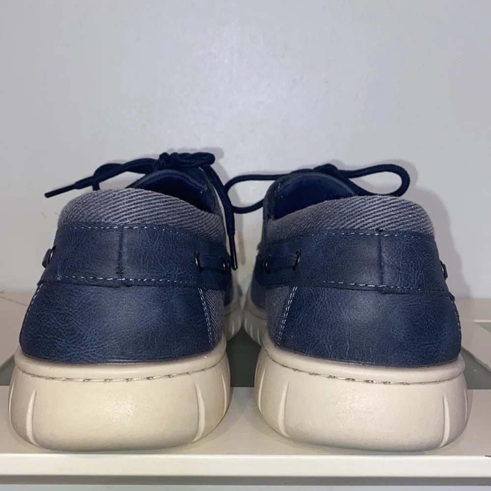 SOLO Canvas Faux Leather Laced Boat Shoes-Mens Sz 9